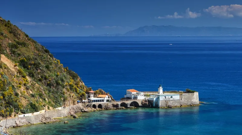 La Méditerranée comme patrie commune : Garibaldi et le songe d'une République des rivages